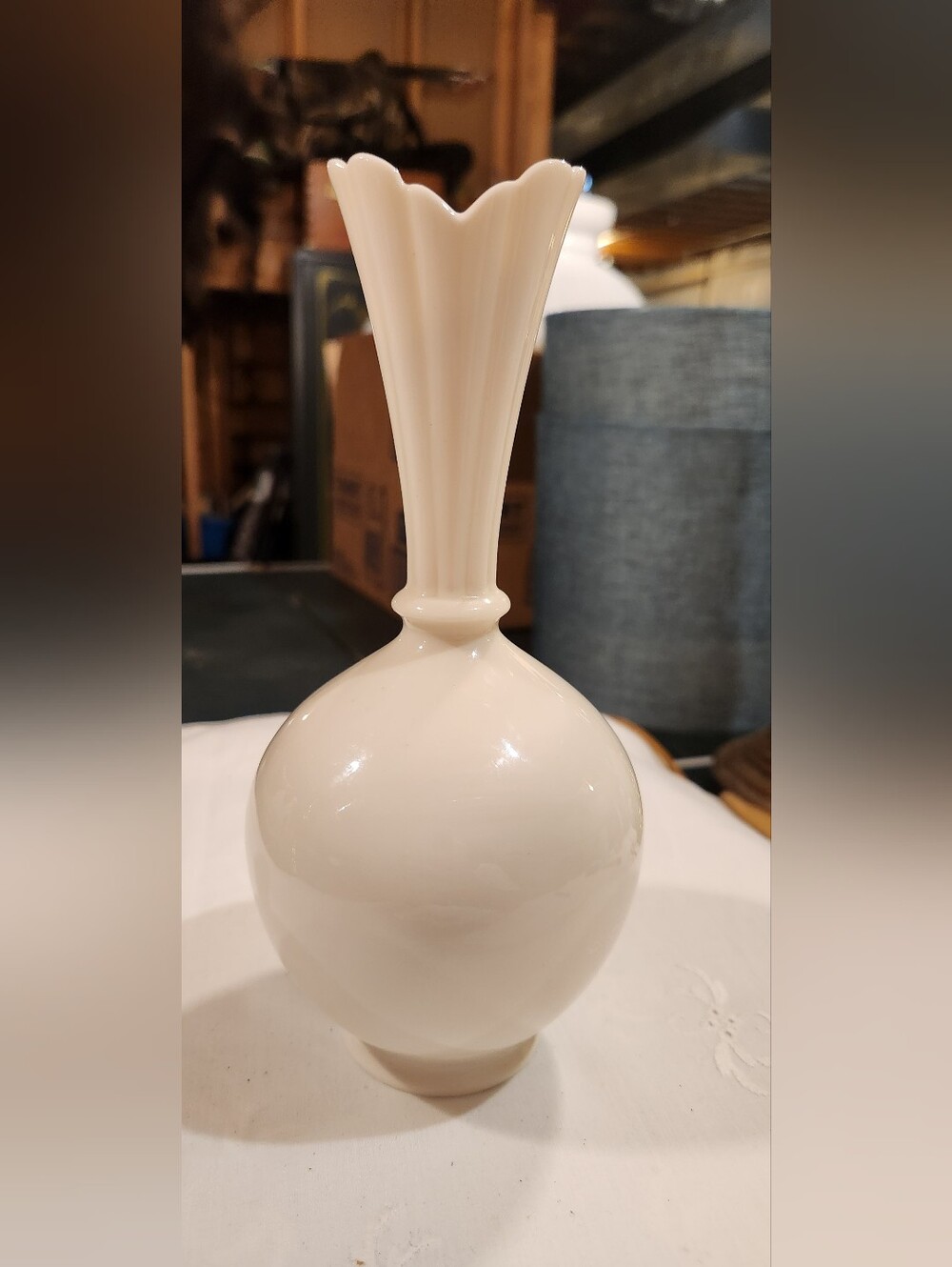 Vintage Lenox Classic Bulbous Bud Vase Cream Porcelain Old Logo Fluted Top 8"